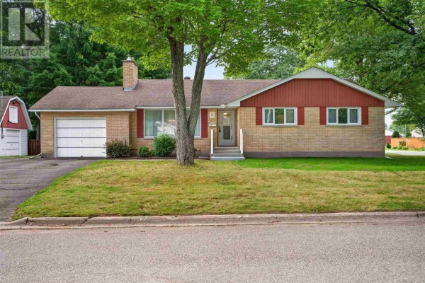 6 Pinemore Blvd, Sault Ste  Marie