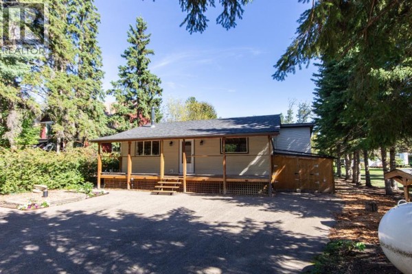 6 Poplar Crescent, Rural Lacombe County, AB, photo 2