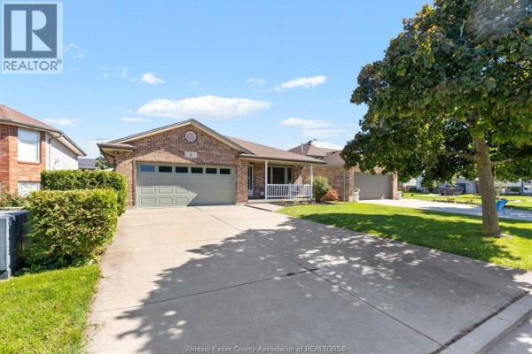 4pc Bathroom - 6 Reynolds Court, Amherstburg, ON N9V3X8 Photo 2