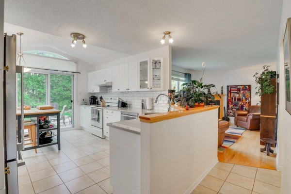 Family room - 6 Rue De L'alouette, Gatineau, QC J9A3J4 Photo 5