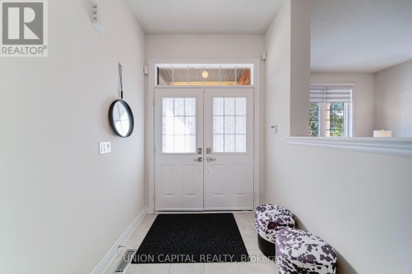 Eating area - 6 Sisina Avenue, Markham, ON L6C0H6 Photo 4