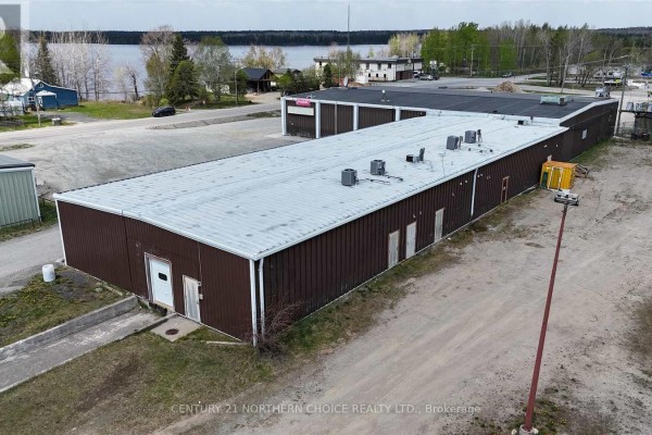6 To 12 Koval Street, Pickle Lake, ON P0V3A0 Photo 4