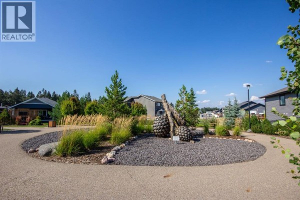 6 Tyrrell Place, Red Deer, AB, photo 2