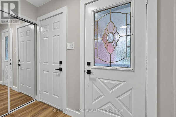 6 Ward Drive, Barrie, ON, photo 3