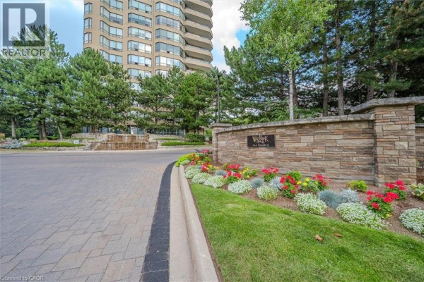 4pc Ensuite bath - 6 Willow Street Unit# 602, Waterloo, ON N2J4S3 Photo 2