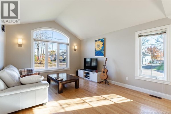 4pc Ensuite bath - 6 Willowdale Court, Moncton, NB E1G3V9 Photo 4