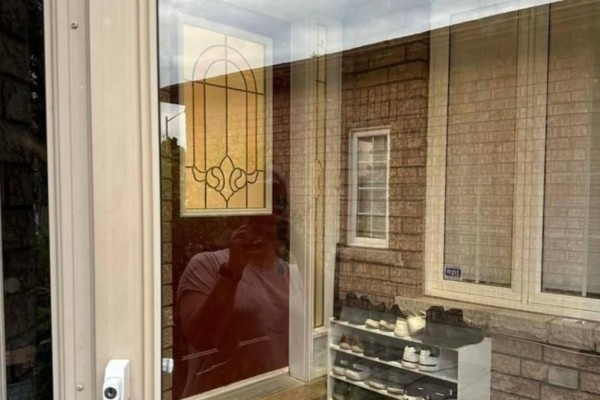 6 Woodhaven Crescent, Richmond Hill, ON L4E3T1 Photo 3