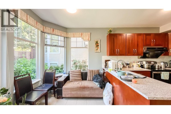 60 5950 Oakdale Road, Burnaby, BC, photo 3