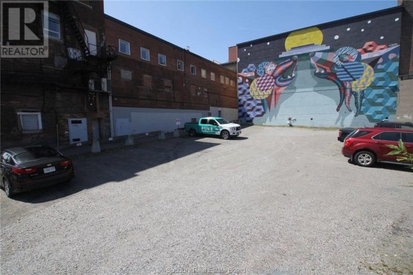 60-62 Elm Street, Sudbury, ON P3C5E2 Photo 5