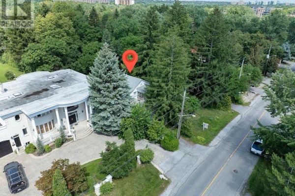 60 Arnold Avenue, Vaughan, ON L4J1B3 Photo 4