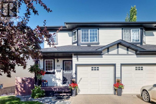 60 Arthur Close, Red Deer, AB, photo 2