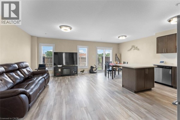 60 Canterbury Drive Unit# 3, St  Catharines, ON, photo 3