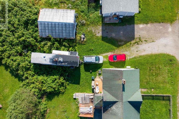60 Centre Avenue, Donkin, NS, photo 3