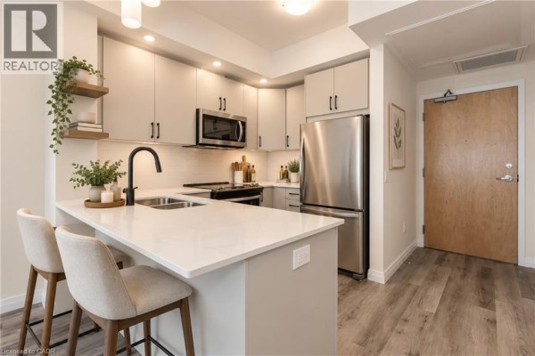 60 Charles Street Unit# 1803, Kitchener
