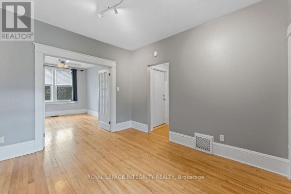 60 Clarey Avenue, Ottawa, ON K1S2R7 Photo 5