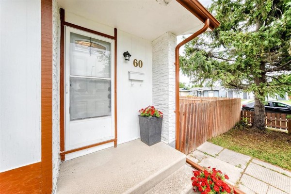 4pc Bathroom - 60 Code Street, Winnipeg, MB R2R1A1 Photo 4