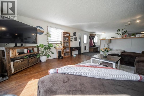 Living room - 60 Cokato Road Unit# E14, Fernie, BC V0B1M4 Photo 5