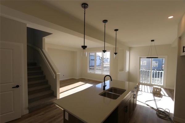 Bedroom - 60 Dovetail Crescent, Winnipeg, MB R2C5W2 Photo 5