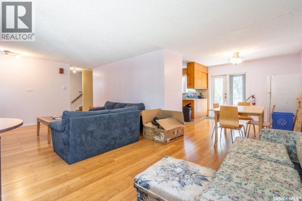 4pc Bathroom - 60 Dunning Crescent, Regina, SK S4S3W1 Photo 5