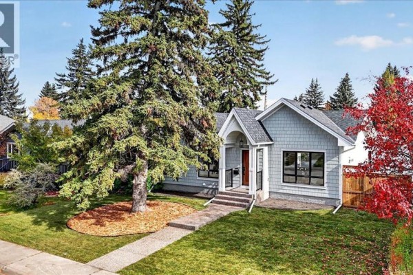 60 Governor Drive Sw, Calgary