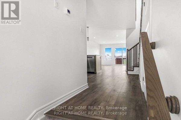 60 Griffith Way, Carleton Place, ON K7C0R9 Photo 3