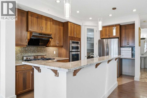 Kitchen - 60 Heritage Green, Cochrane, AB T4C0L3 Photo 3