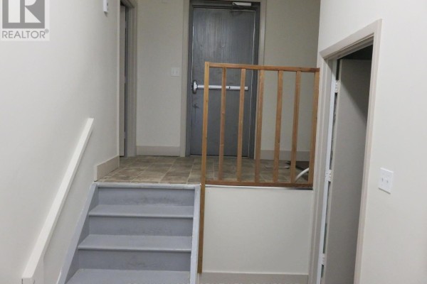 60 Jarvis Street, Fort Erie, ON, photo 2