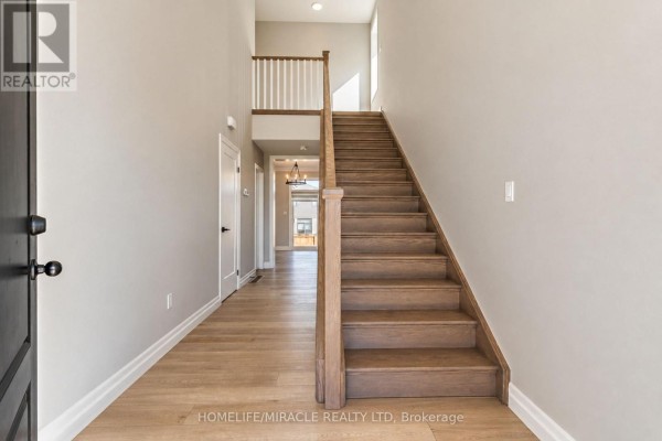 3pc Bathroom - 60 Lark Street, Tillsonburg, ON N4G0K8 Photo 4