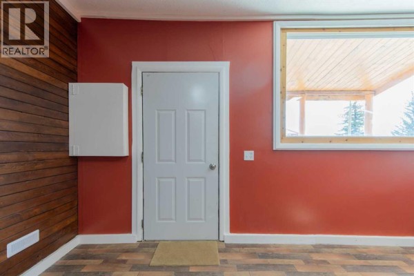60 Main Avenue Nw, Glenwood, AB T0K2R0 Photo 2