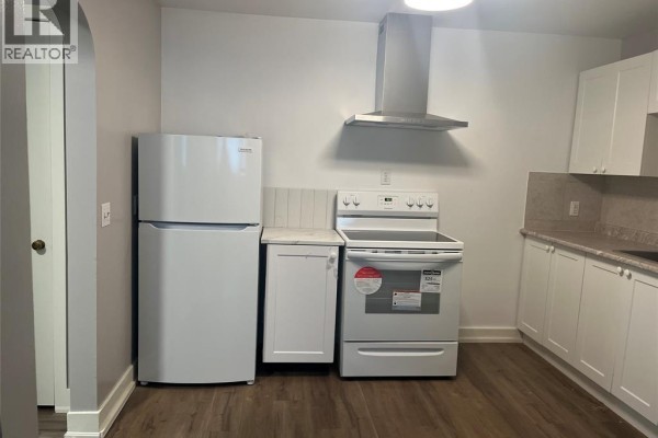 Kitchen - 60 Main West Unit# 1, Kingsville, ON N9Y1H3 Photo 4