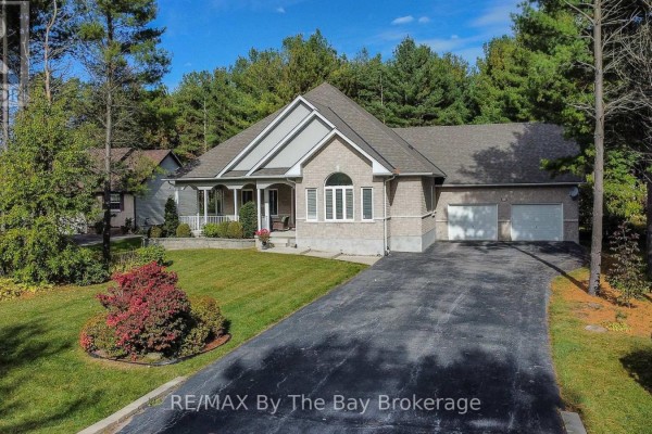60 Martyn Drive, Wasaga Beach, ON, photo 2