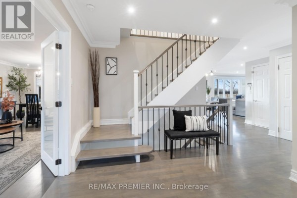 60 Nobleview Drive, King, ON, photo 2