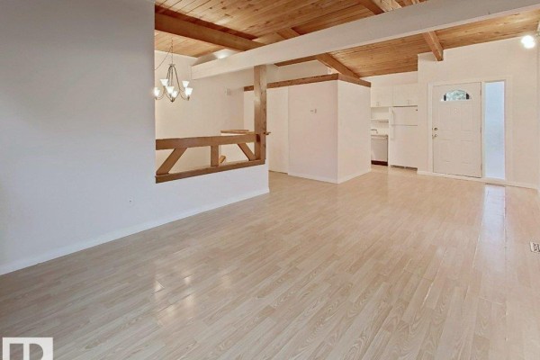 Bedroom 2 - 60 Northwoods Vg Nw, Edmonton, AB T5X1T2 Photo 5