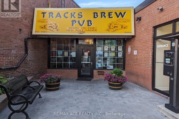 60 Queen Street E, Brampton, ON L6V1A9 Photo 2