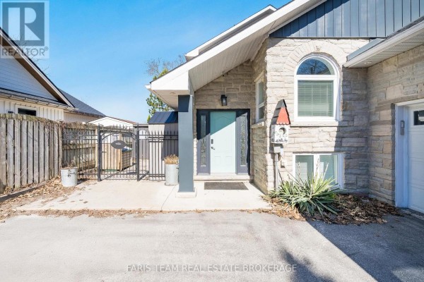 60 River Avenue Crescent, Wasaga Beach, ON L9Z2K6 Photo 4