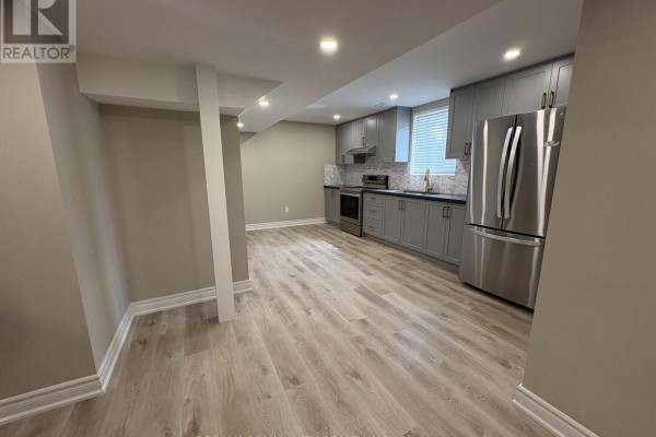 60 Saint Hubert Drive, Brampton, ON L6P1Y5 Photo 2
