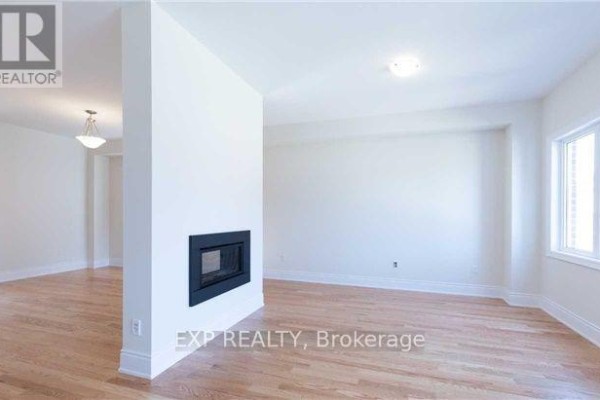 Office - 60 Starkweather Street, Aurora, ON L4G0Z2 Photo 5