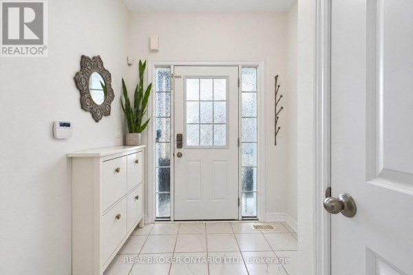 Storage - 60 Starling Drive, Hamilton, ON L9A0C5 Photo 3