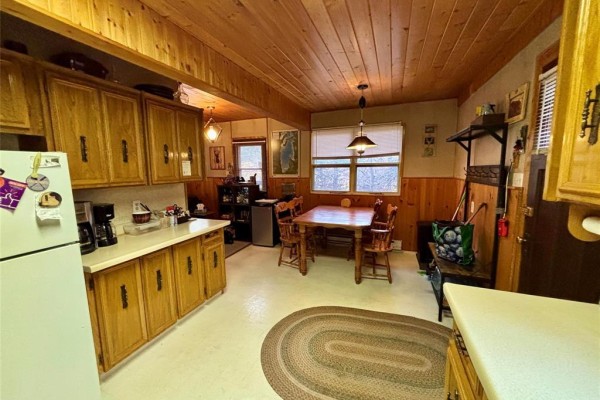 Dining room - 60 Westland Drive, Belair, MB R0E0E0 Photo 3