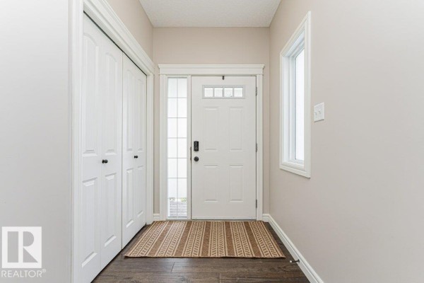 Primary Bedroom - 60 Woodbridge Li, Fort Saskatchewan, AB T8L0H8 Photo 4