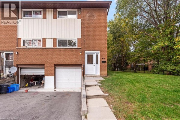 4pc Bathroom - 60 Woodman Drive N, Hamilton, ON L8H2M5 Photo 2