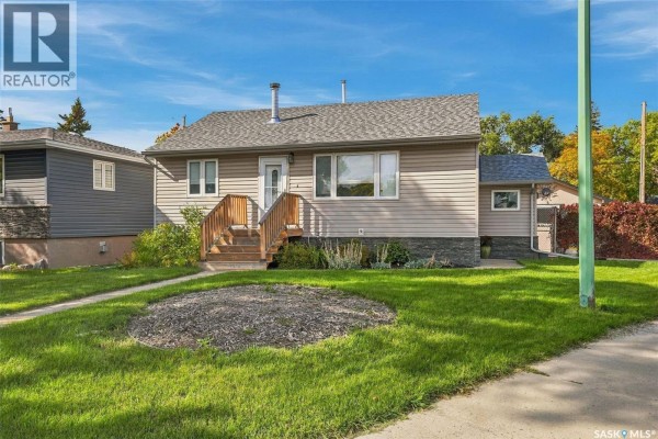 600 Mullin Avenue E, Regina