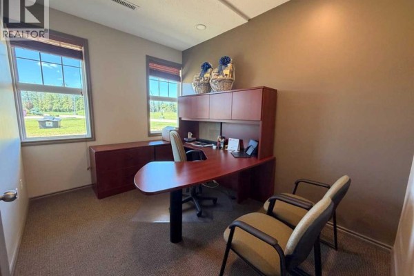 6000 48 Avenue, Ponoka, AB T4J1K2 Photo 5