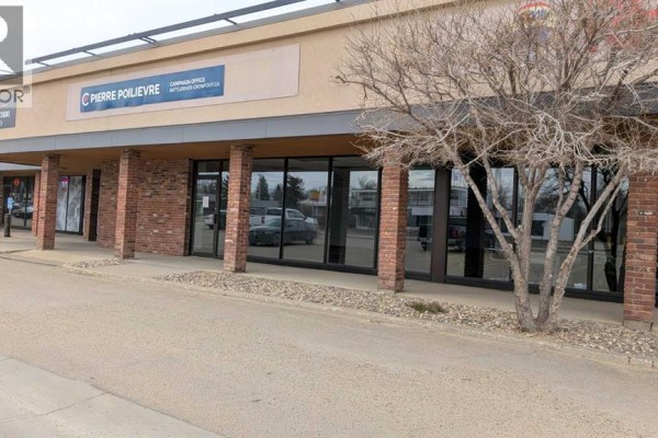 6008 48 Avenue, Camrose, AB, photo 3