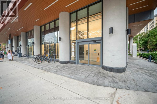 Kitchen - 601 - 280 Dundas Street W, Toronto, ON M5T0E3 Photo 2