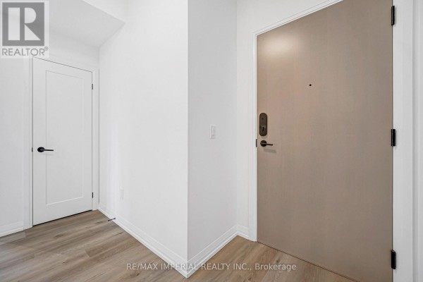 601 - 280 Dundas Street W, Toronto, ON M5T0E3 Photo 5