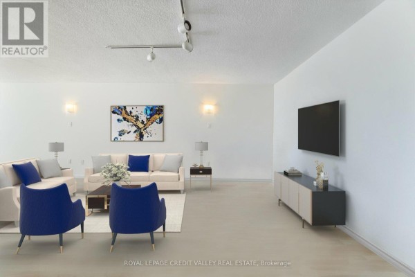 Kitchen - 601 - 360 Bloor Street E, Toronto, ON M4W3M3 Photo 5