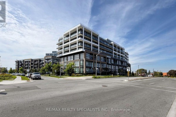 601 - 60 George Butchart Drive, Toronto