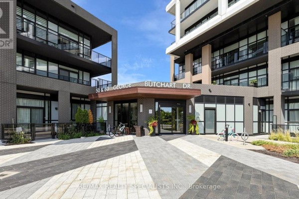 601 - 60 George Butchart Drive, Toronto, ON M3K0A7 Photo 3