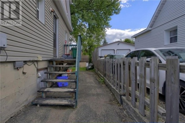 601 Ash Street, Sudbury, ON P3C2A7 Photo 5